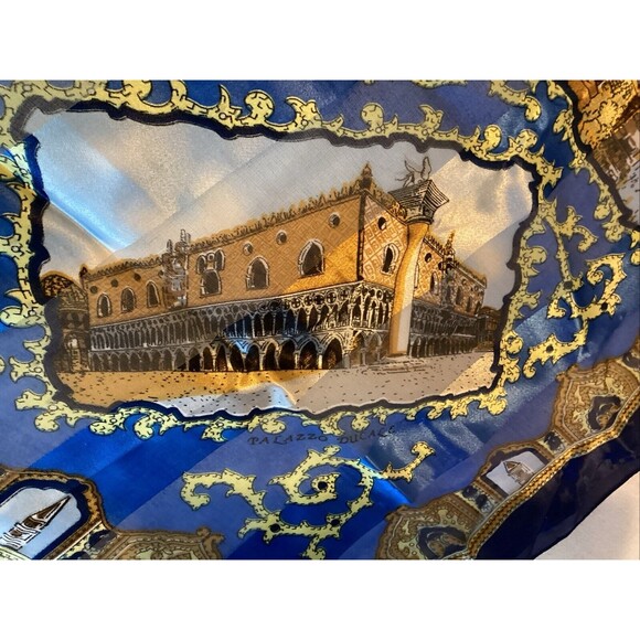 Italy landmarks scarf 40x40” blue/gold - Picture 9 of 11
